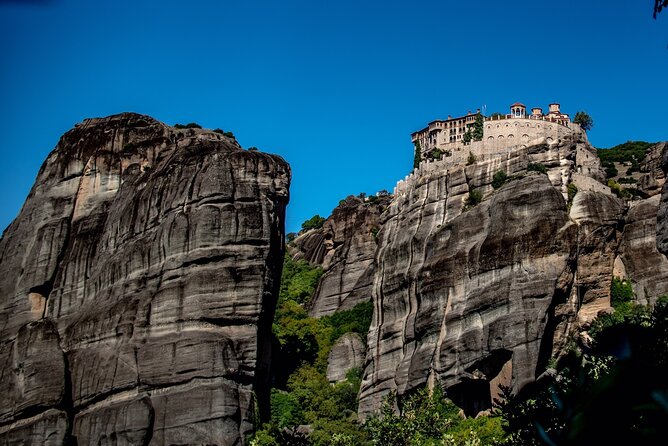 Meteora daytrip private tour for groups from Athens - Should You Book This Athens to Meteora Private Tour?