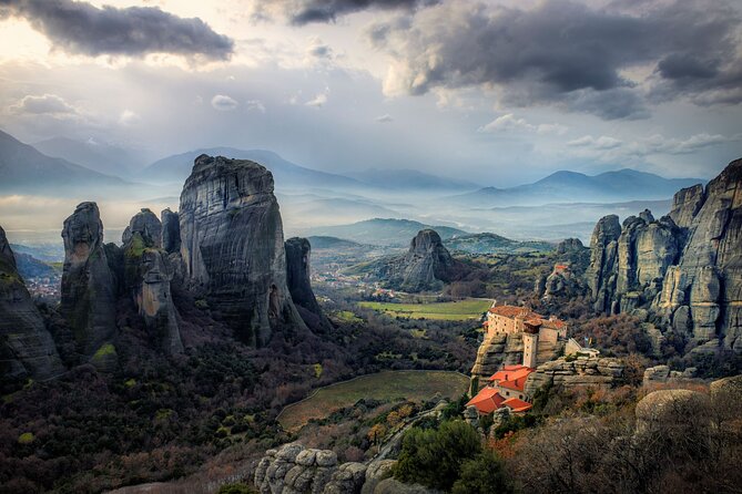 Meteora Full Day Private Tour from Athens including Lunch - Why Meteora Feels Special When You Skip the Driving