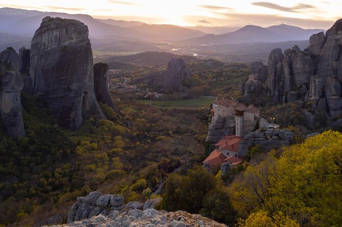 "Meteora Highlights: A Journey Among the Sky-High Monasteries" - Key highlights worth planning around