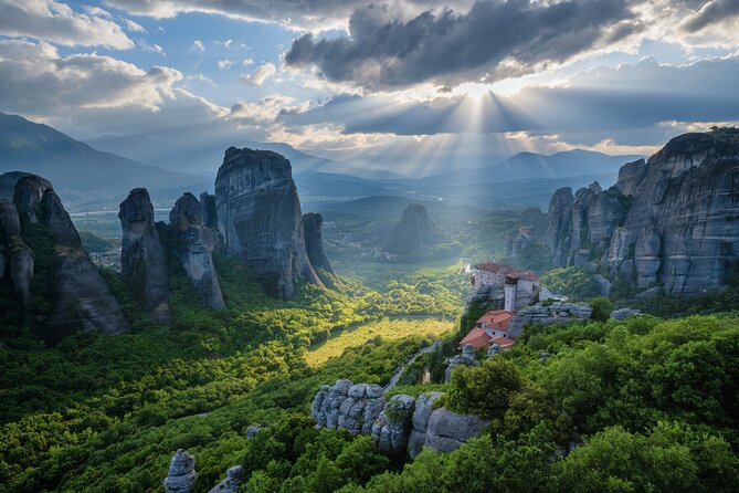 "Meteora Highlights: A Journey Among the Sky-High Monasteries" - Great Meteoron Monastery: the major viewpoint and a key origin story