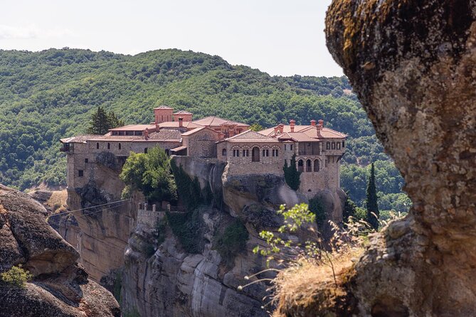 "Meteora Highlights: A Journey Among the Sky-High Monasteries" - Private transport details that genuinely change your experience