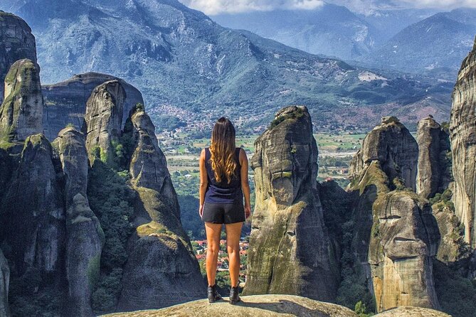 Meteora, monasteries & 130.000bc cave of theopetra prive - Why a private Meteora day from Athens actually saves you time