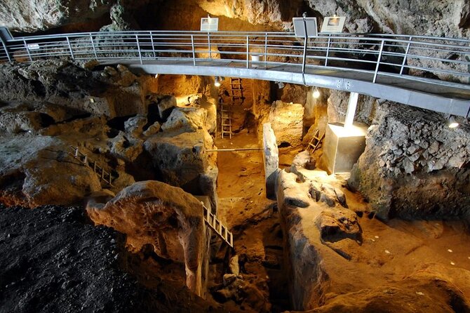 Meteora, monasteries & 130.000bc cave of theopetra prive - Theopetra Prehistoric Cave: 130,000 years before the monasteries
