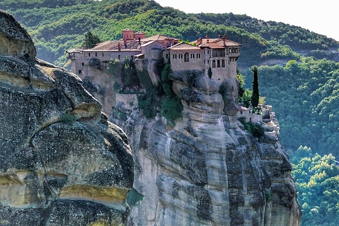 Meteora Monasteries & Caves Unesco Wonder in Greece Day Trip - Thermopylae: Hot Gates, the battle story, and the Leonidas monument