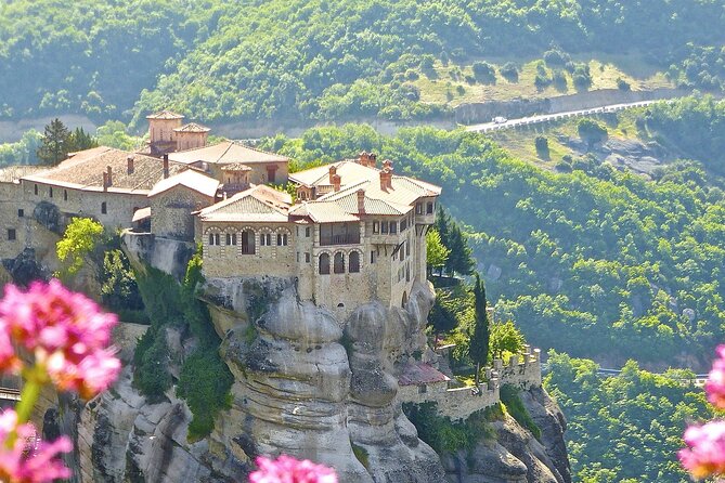 Meteora Monasteries & Caves Unesco Wonder in Greece Day Trip - Meteora’s UNESCO cliffs: what you are really seeing