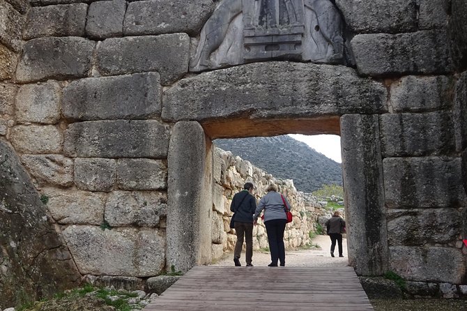 Mycenae and Nafplion Day Trip from Athens with Official guide - The coach ride: long, but built for comfort