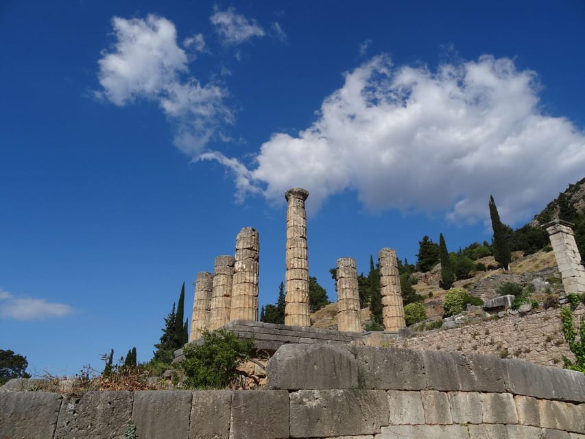 Mystic Delphi Private Tour - Inside the Delphi Archaeological Museum: bronze and marble clues
