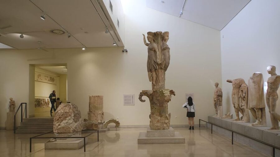 Mystic Delphi Private Tour - The oracle story, political intrigue, and the question of objective prophecy