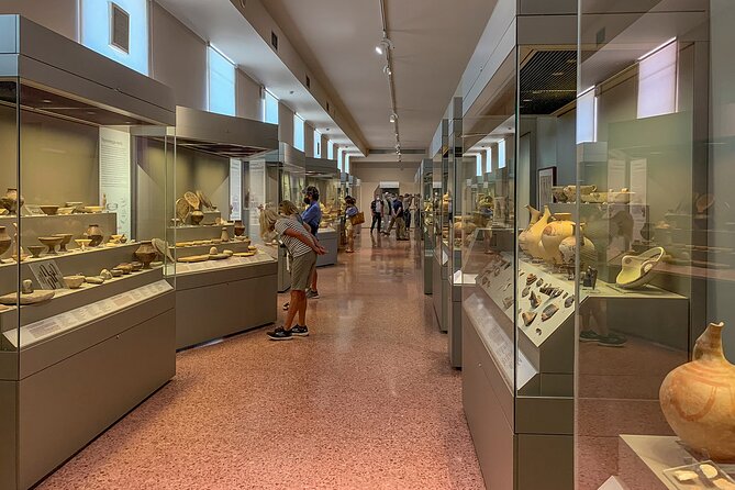 National Archaeological Museum Private Tour with Licensed Expert Guide - The real value: a licensed guide who can handle questions and pacing