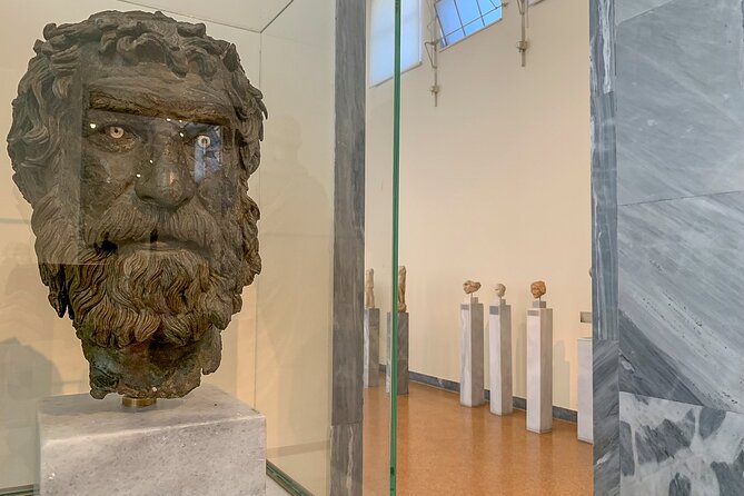 National Archaeological Museum Private Tour with Licensed Expert Guide - Crowds are real, so use the guide to your advantage