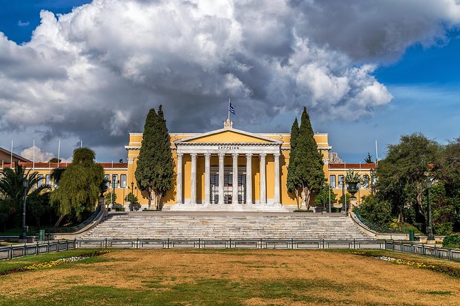 Olympic Games Small-Group Workout and Race in Athens - Panathenaic Stadium: running a real Olympic lap