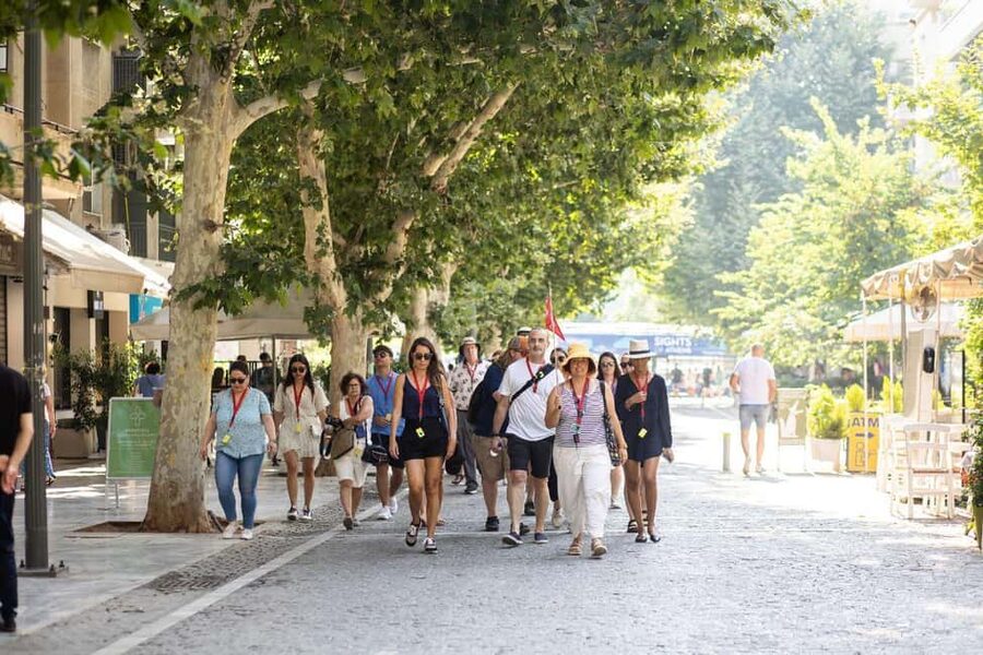 Piraeus Port: Acropolis Museum and Parthenon Mythology Tour - Piraeus Port Pickup and Cruise-Ready Timing