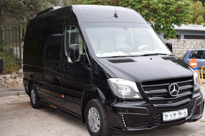 Piraeus Port and Athens Center Private Transfer (up to 11 people) - The Vehicle Experience: AC, WiFi, and Space for Real Luggage