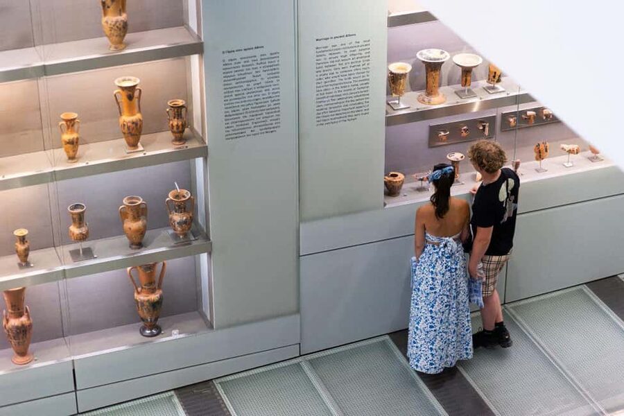 Piraeus Shore Excursion: Acropolis and Museum Classical Tour - Getting Started: Meeting Key Tours at Piraeus and Riding Air-Conditioned Comfort