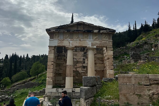 Private Day Trip in Delphi and Arachova from Athens - What’s Missing: Tickets and Lunch, and How to Plan Around Them