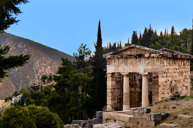 Private Day Trip of Delphi from Athens - The private driver effect: comfort plus real conversation