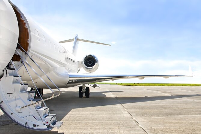 Private Limo Transfer From Athens/Suburbs To Pireaus Port - Price per group: when $162.56 feels fair (and when it might not)