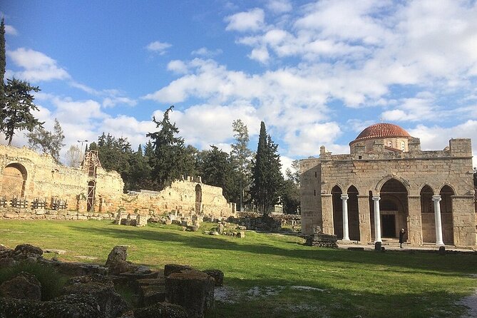 Private Luxury Tour: Unveiling the Sacred Mysteries of Eleusis - Getting picked up and staying comfortable: AC car, Wi-Fi, and small-group flow