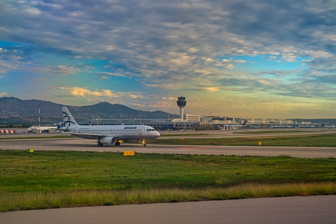 Private Luxury Transfers in Athens, Piraeus Port & Athens Airport - Luggage, bags, and groups: when a private vehicle is the smart move