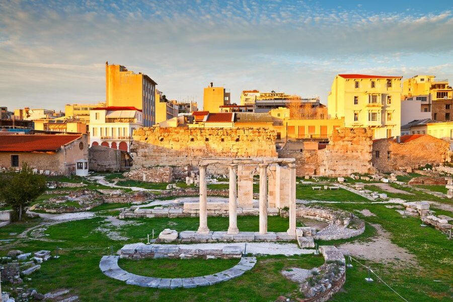 Private tour Athens, Cape Sounio, Temple Poseidon, Riviera - Athens start: Hadrian’s Arch, Temple stops, and the marble Olympic Stadium