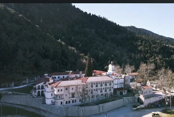 Private Tour of Thermopylae with a pickup (Optional Delphi) - Price and logistics: how the value really works