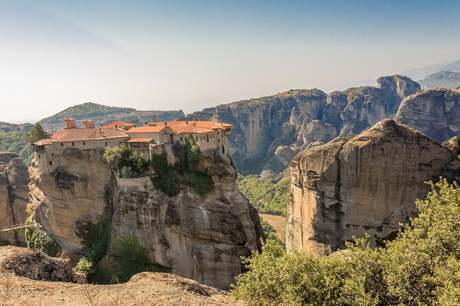 Private Tour to Monasteries of Meteora & Thermopylae from Athens - 8:00 am pickup and the road out of Athens