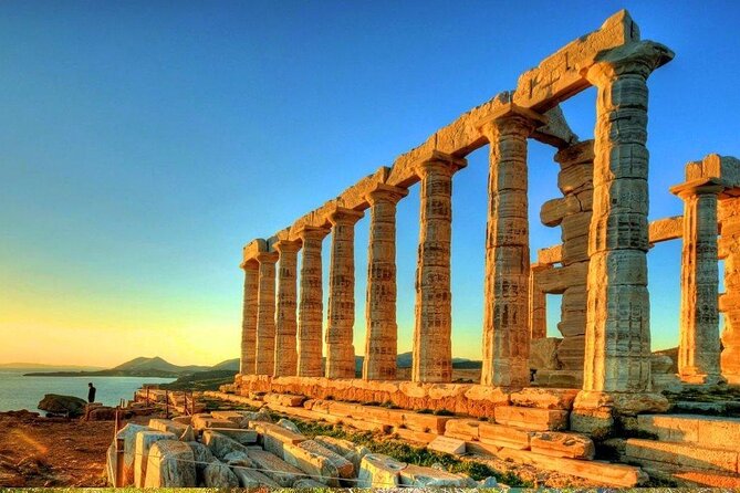 Private Tour with the Best Sunset at Sounion and Vouliagmeni Lake - Lake Vouliagmeni: a short stop with a specific payoff