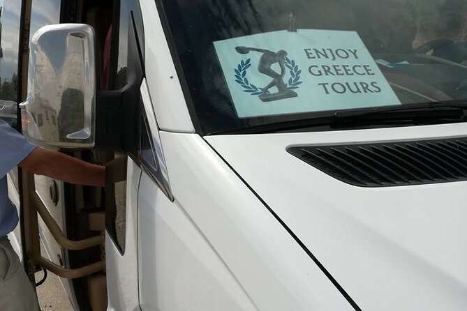 Private Transfer from Athens Airport to Athens or vice versa - Included vs not included: plan your day with fewer surprises