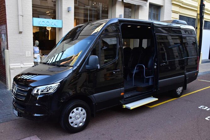 Private Transfer from Piraeus Cruise Port to Athens Airport (ATH) - What Happens on the Drive (And What You Can Ask)