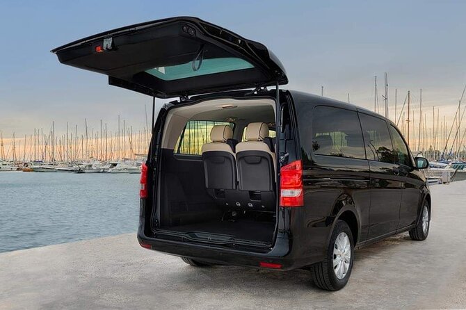 Private Transfers from Athens Int. Airport to Athens City - The drive time in Athens, plus what onboard Wi-Fi actually helps