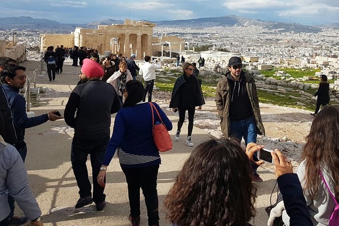Private Trip Athens City's Landmarks. - Arch of Hadrian: a free stop that ties old Athens to the Roman city