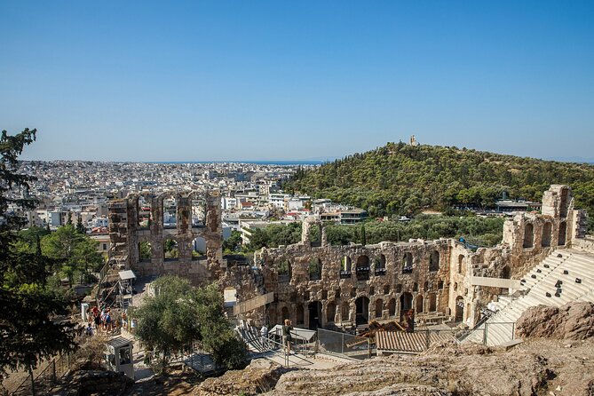 Private Walking Tour: Best of Athens - Zappeion Hall, Hadrian’s Arch columns, and the Temple of Zeus views