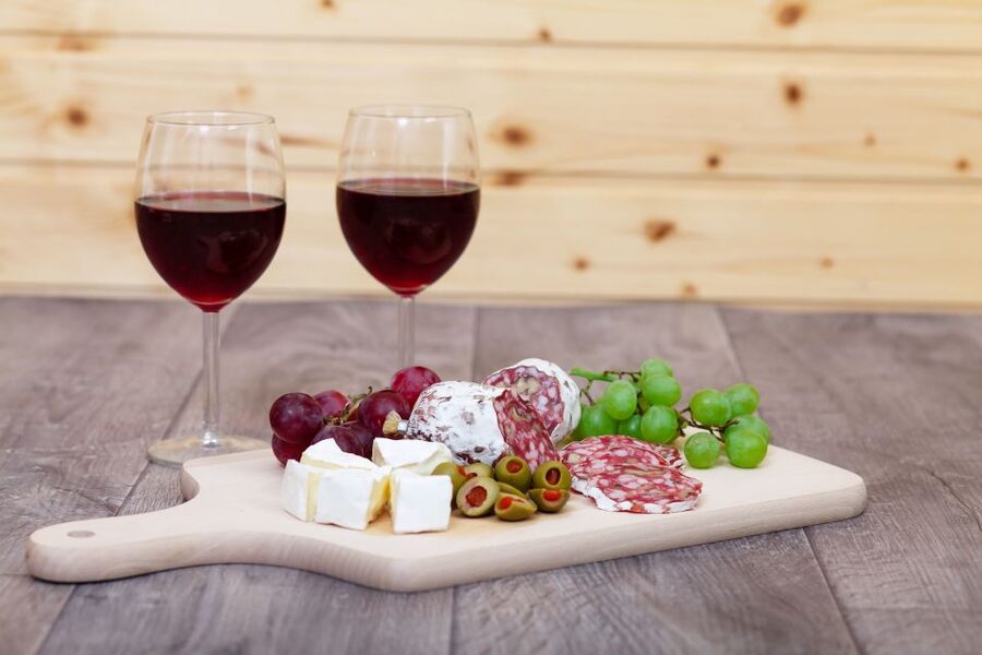 Private Wine Tasting Experience in Athens - Meeting Outside Acropolis Metro, Then Plaka Wine Bar Time
