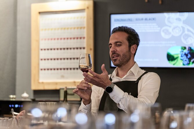 Private Wine Tasting near Acropolis - A private Athens wine lesson, starting at 8:30 pm