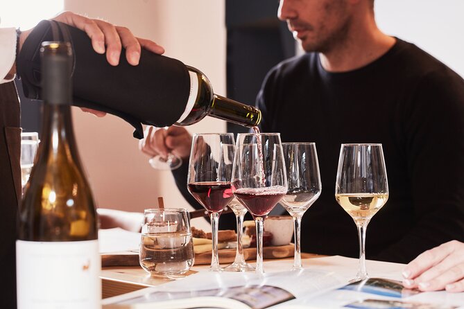 Private Wine Tasting near Acropolis - What the private format changes in your tasting