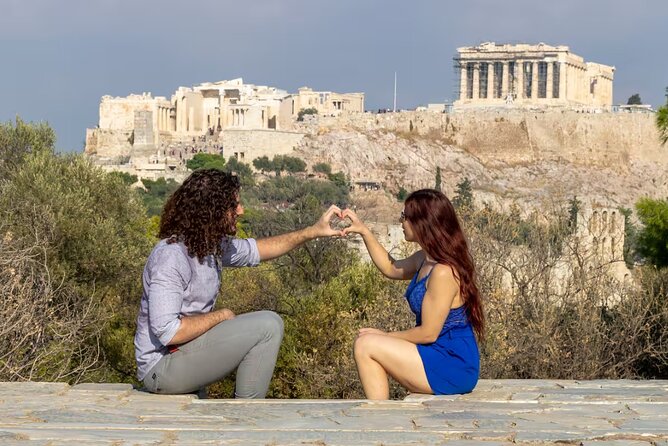 Professional Photoshoot and City Tour in Athens - Where you meet, what “private” actually means, and what to bring
