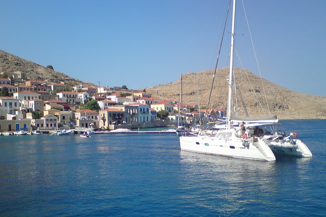 Saronic Gulf Cruise: Explore Hydra, Poros & Aegina - Aegina Town in Two Hours: Pistachios, Old Capital Claims, and Bus Tour Payoffs