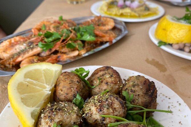 Savor Athens Walk: A Culinary & Travel Writer’s Insider Food Tour - Psirri loukoumades and a meze finale at Platia Eleftherias