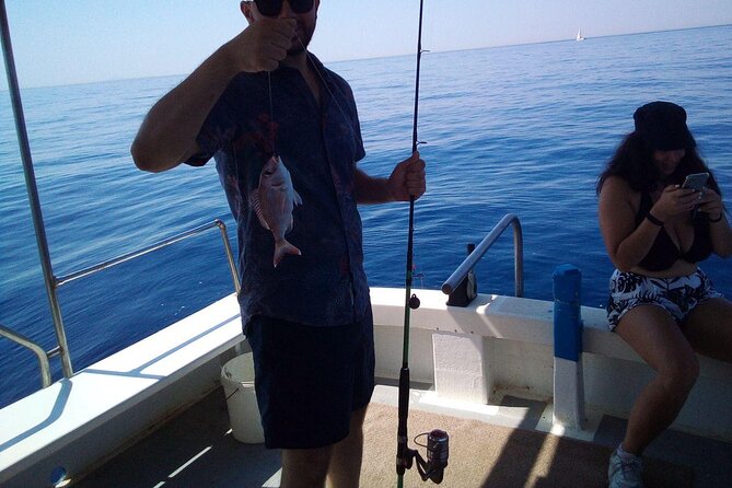 Semi Private and Private Daily Fishing Trip Athens - Private fishing with an instructor: what undivided attention actually changes