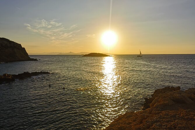Small Group Sunset Sea Kayaking in Athens Riviera with Snorkeling - What the 2.5 km Paddle Along the Saronic Gulf Actually Feels Like