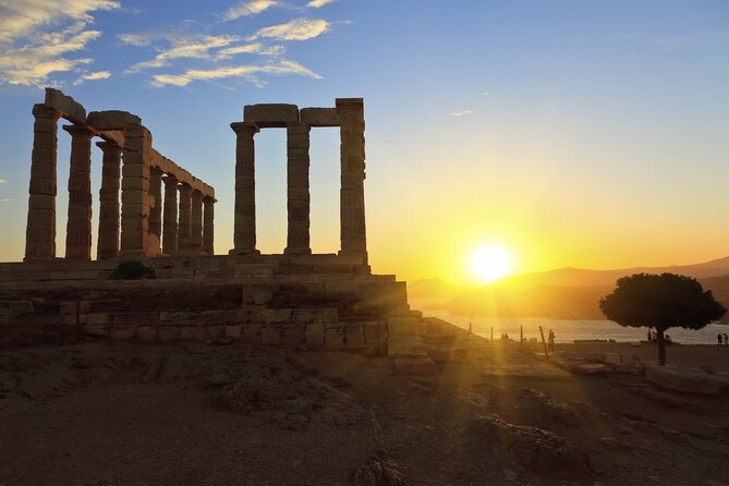 Sounio Sea Kayak Tour to the Temple of Poseidon full program - The Sounio beach meeting point: where you regroup for lunch