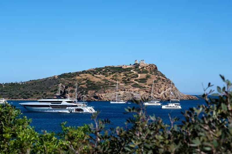 Sounion Private Tour: Just Your Group & Pro Photos - Vouliagmeni Lake stop: a quiet, atmospheric warm-up
