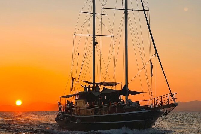 Sunset Dinner Cruise: Sunset, Swim, Drinks, and Dinner Onboard - Getting to Piraeus without the stress (and what to bring)