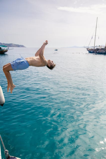Sunset Dinner Cruise: Swim Stop, Drinks & Onboard Dining - The Sailing Route Along the Athens Riviera, From Bay of Zea to Vouliagmeni