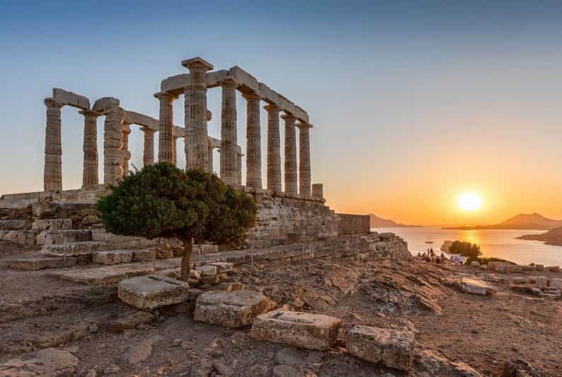 Temple of Poseidon - Vouliagmeni Lake: Mineral-Water Calm and a Great Viewpoint