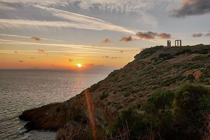 The adventure of Athens best and Poseidon's temple in cape Sounion - Syntagma Square and the Parliament District: Watching Modern Athens