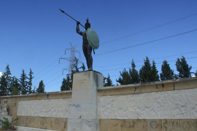 Thermopylae and Delphi Private Full-Day Tour from Athens - Delphi ruins and the museum: seeing Apollo with time to breathe