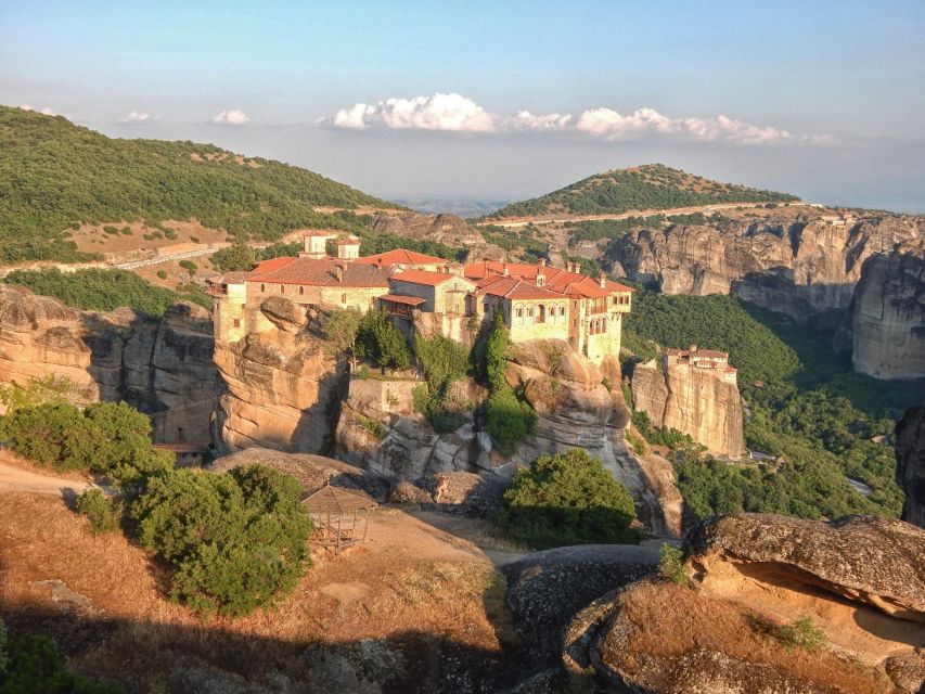 Thermopylae, Meteora and Delphi Full Day Tour - Your private Mercedes ride and the pacing that keeps it enjoyable