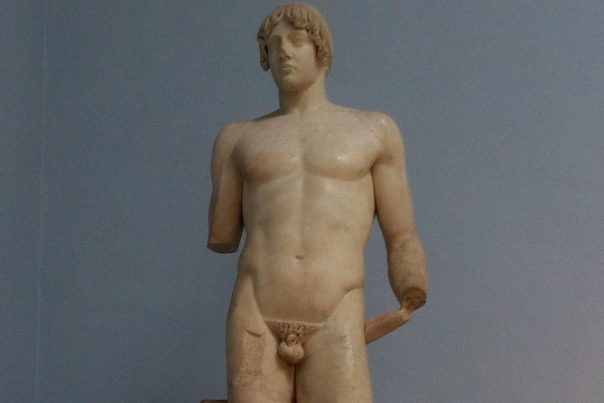 Thermopylae, Meteora and Delphi Private Full Day Tour - The Athens taverna end-stop: moussaka plus your drink