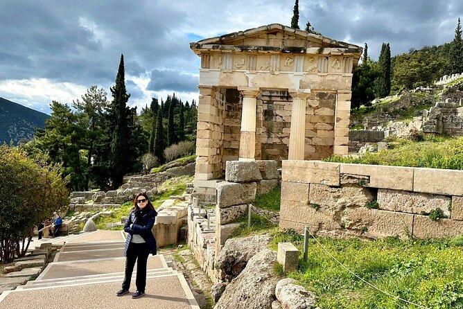 Thermopylae The battle of the 300 Spartans & Delphi Day Tour - Hot Springs at Thermopylae: real relaxation with real-world limits